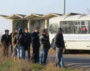 На Вінниччині люди протестують проти  птахофабрики