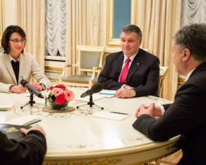 На плечі Деканоїдзе ляже важлива місія — Порошенко