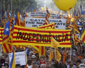 Парламент Каталонии принял резолюцию независимости региона
