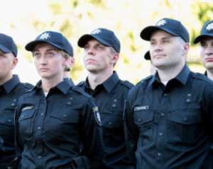 У Краматорську та Слов&#039;янську почався відбір до нової поліції