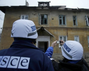 Місія ОБСЄ зафіксувала близько сотні вибухів поблизу Донецька