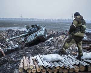 На Донбасі триває ескалація, бойовики здійснили 30 обстрілів за ніч