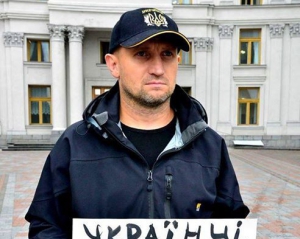 Активіст, який ударив Добкіна: "Я разок приклався йому по обличчю"