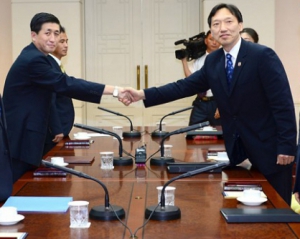 Правительства Северной и Южной Кореи  проведут переговоры
