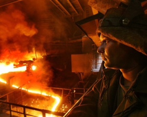 Україна повернулася до топ-10 найбільших виробників сталі