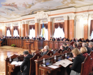 З&#039;їзд суддів України після 5 голосувань обрав новий склад Ради суддів