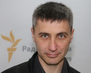 Російські силовики на кордоні з Кримом затримали українського активіста