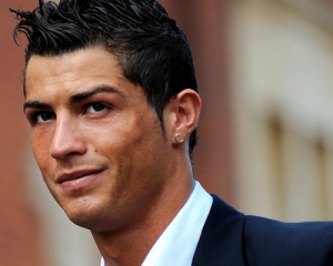 Львовские девушки-пограничники не устояли перед магией Роналду