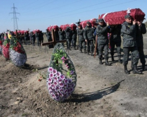 ТОП депутатів-товстосумів, 6 тисяч загиблих на Донбасі, демарш Філатову - головні події дня