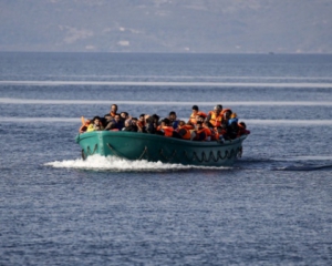 В Егейському морі перекинулися два судна з біженцями