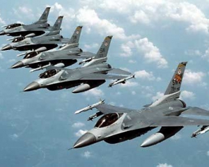 Військові літаки Туреччини вдерлися у повітряний простір Греції - ЗМІ