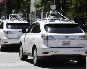 Керівник Tesla Autopilot перейшов у Google