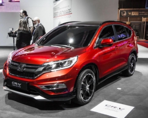 Honda CR-V стал самым популярным кроссовером в мире