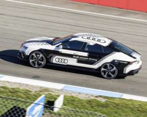 Audi представить концепткар з автопілотом