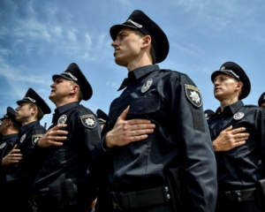 Поліція оновиться за півроку - Аваков
