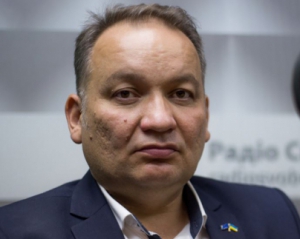 Барієв пояснив, чому кримські татари пустили електроенергію до Криму