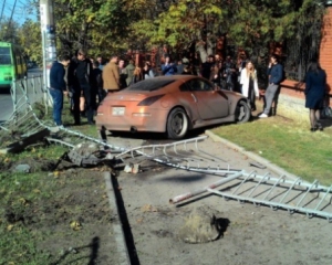 Подборка самых неожиданных ДТП в городе