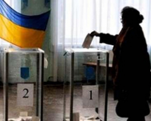 Досрочные выборы не лучший сценарий - Яценюк