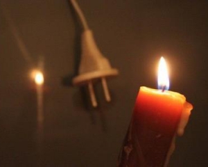Крымские магазины массово оставляют без света