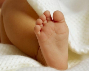 На Полтавщині немовля отруїлося суперклеєм