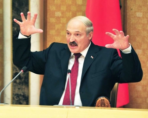 Лукашенко наказав карати білорусів, які воювали на Донбасі