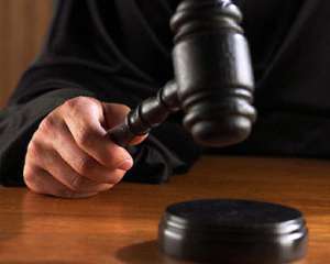 Два десятка судей могут потерять мантии из-за майдановских дел