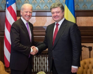 Порошенко розповів, про що говорив із Байденом