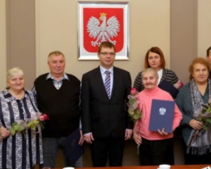 Етнічні поляки із Маріуполя отримали дозвіл на постійне проживання у Польщі