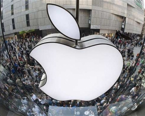 Apple разрабатывает беспроводную зарядку до 2017 года