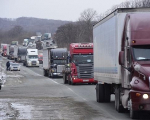 Турция закрыла границы для российских грузовиков