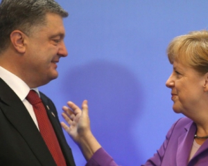 Наблюдатели ОБСЕ должны иметь доступ ко всему Донбассу - Меркель