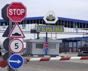 Депутати пропонують ввести візи для росіян