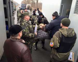 ДНРовцы передали украинской стороне 18 осужденных