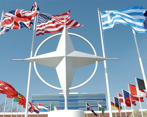 В НАТО обсудят вопрос помощи Украине в войне с Россией