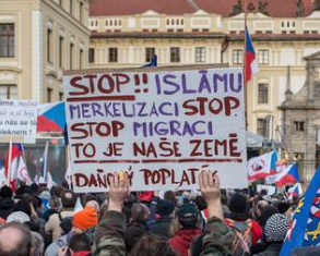 В Праге подожгли центр для беженцев