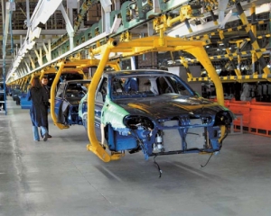 Автовиробництво в Україні скоротилось на 17%