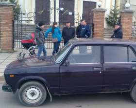 У Львові автомобіль на переході збив 7-річну дитину