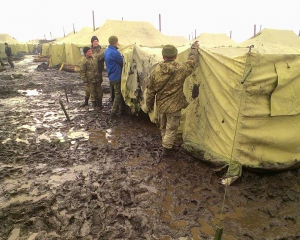 &quot;На полігоні жодного армійського туалету. Солдати ходять у чисте поле&quot; - боєць 53-ї бригади про службу в Широкому Лані