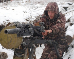 Бойовики поливали вогнем передмістя Донецька та Горлівки