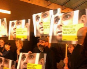 На кінофестивалі в Берліні активісти вимагали звільнити Сєнцова