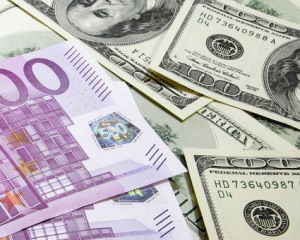 Долар і євро б&#039;ють рекорди на валютному ринку