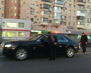 Київська поліція оштрафувала водія Rolls Royce
