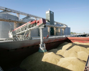 Американская компания вложит 100 млн долларов в зерновой терминал в Украине