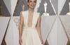 Шарліз Терон та Олівія Вайлд вражали глибоким декольте на червоній доріжці "Оскара"