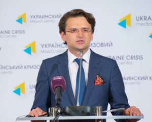 Є шанс, що ЄС розгляне питання скасування віз для України та Грузії разом - Кулеба