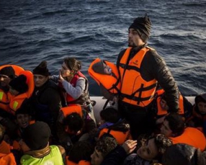 В Эгейском море затонула лодка с мигрантами: не менее 18 погибших