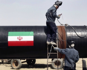 Иран готов поставлять газ и нефть в Европу через Украину