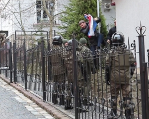 Полиция завела криминал за сожженный во Львове флаг России