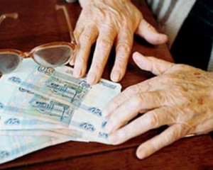 В Росії хочуть учетверте заморозити пенсійні накопичення