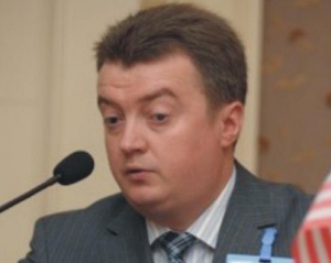 &quot;Володя Гройсман, помогите мне&quot;: в Киеве пьяный екс-чиновник устроил дебош